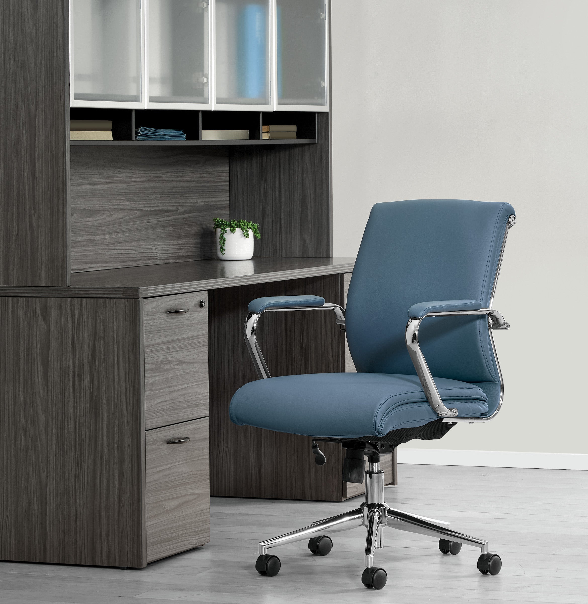 Mid Bk Silver Ion Technology Fabric Chair