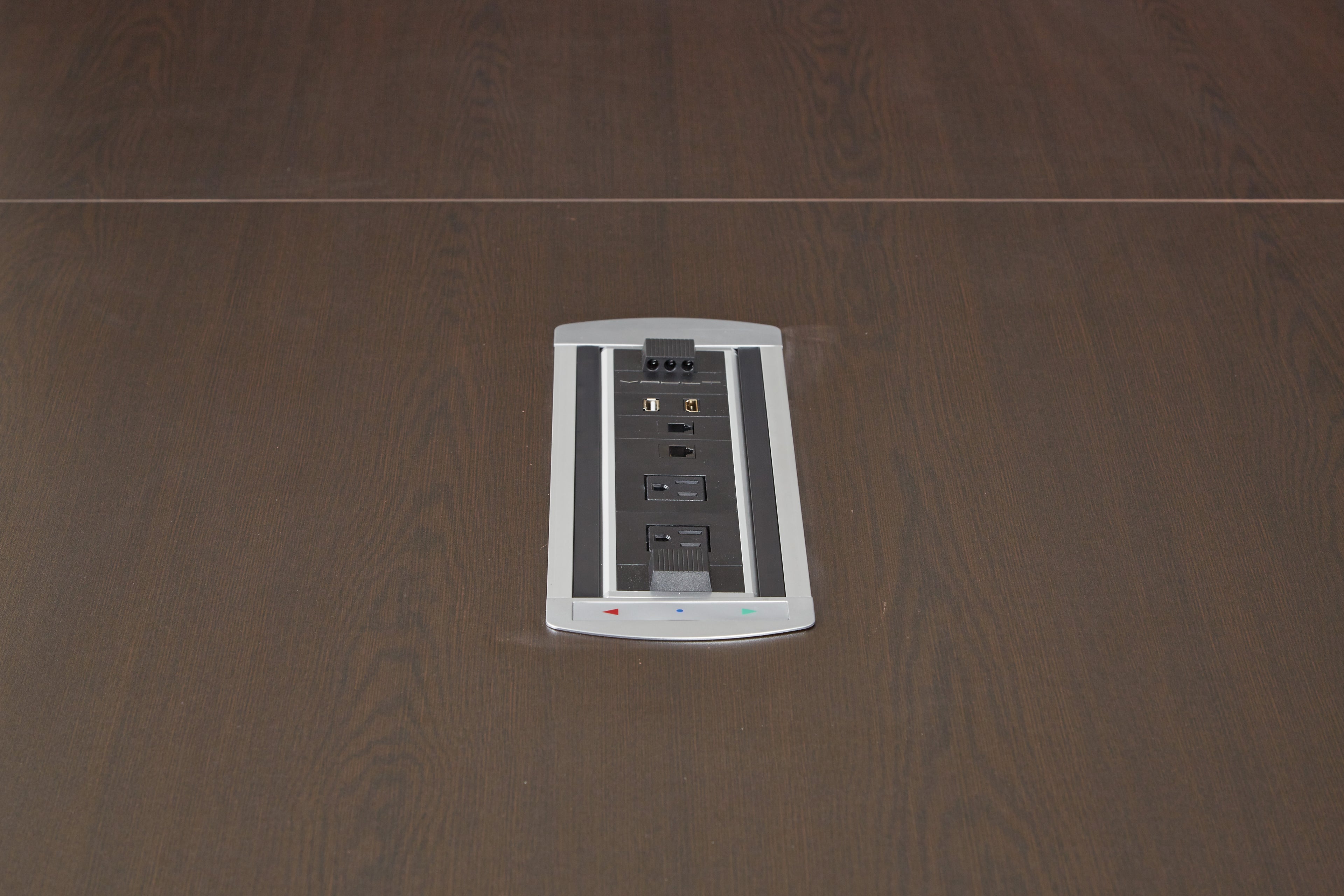 Expandable Tables Power/Data Unit, 2 Power, 2 Rj45 Cat. 6 Plus 6' Cord