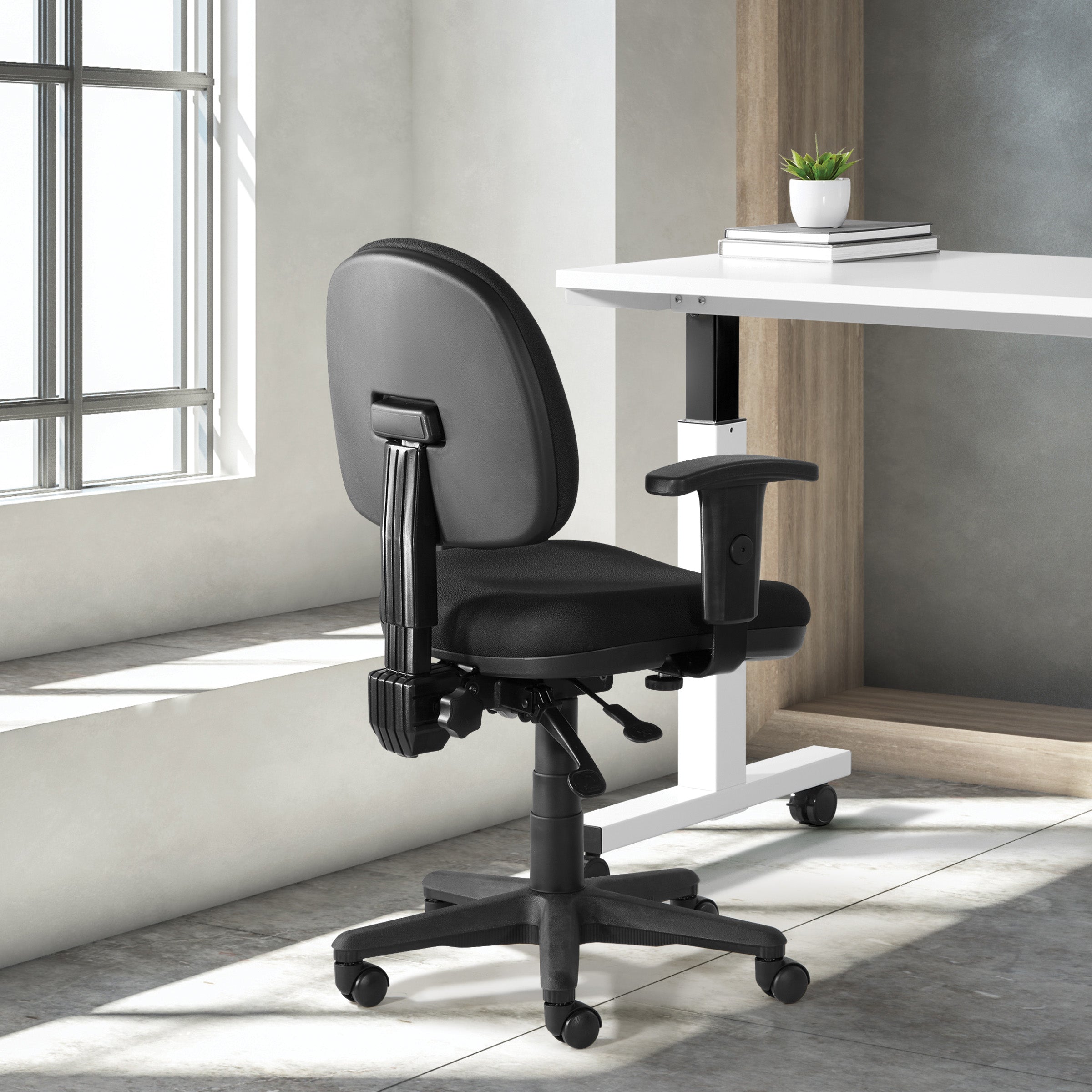 Sculptured Ergonomic Managers Chair